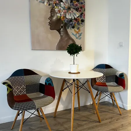 Rondo Daszynskiego Apartment